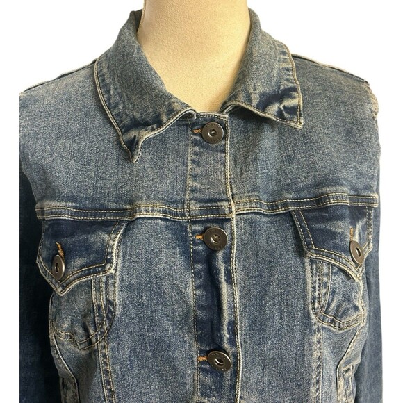 Torrid Denim Trucker Jean Jacket Womens Blue DIstressed Stretch Pockets Plus 00 - Picture 4 of 13
